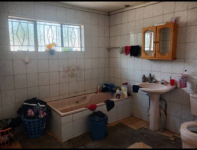4 BEDROOM HOUSE FOR SALE IN SESHEGO B